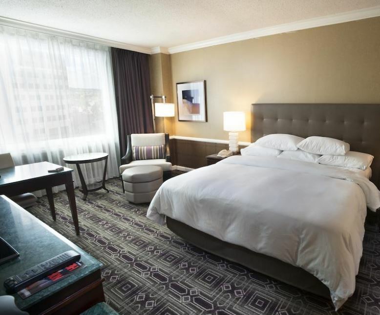 Hilton Harrisburg Near Hershey Park Exterior photo